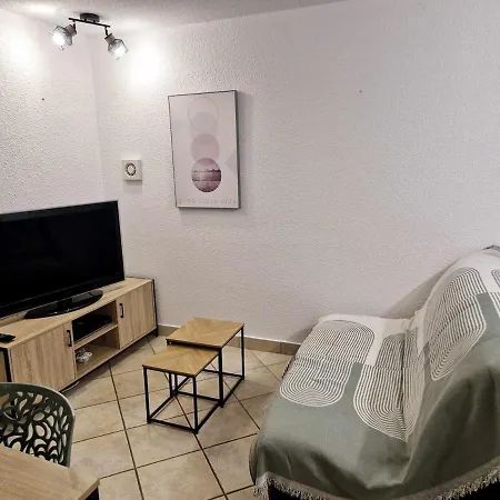 4-6 People Le Cap D'agde