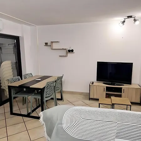 4-6 People Le Cap D'agde Apartamento Agde